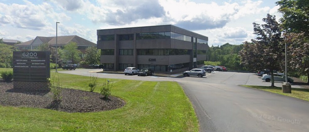 More Photos Of 6200 Brooktree Rd, Wexford Medical For Lease