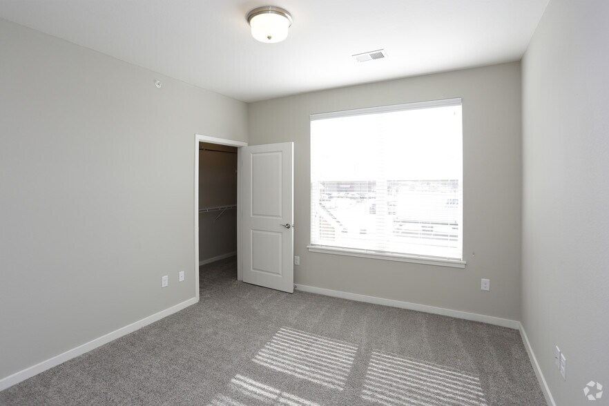 More Photos Of 11010 Twenty Mile Rd, Parker Apartments For Lease