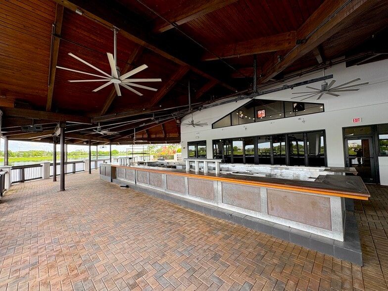 More Photos Of 15500 SW 29th St, Miramar Restaurant For Lease