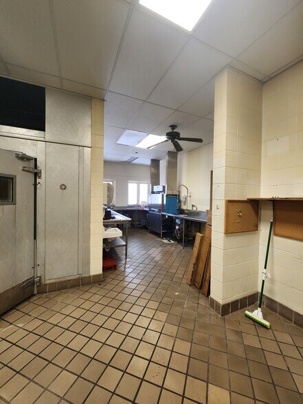 More Photos Of 14733 Main St, Moores Hill Flex For Sale