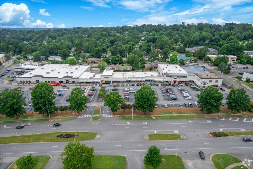 More Photos Of 634-670 Montgomery Hwy, Vestavia Hills Unknown For Lease