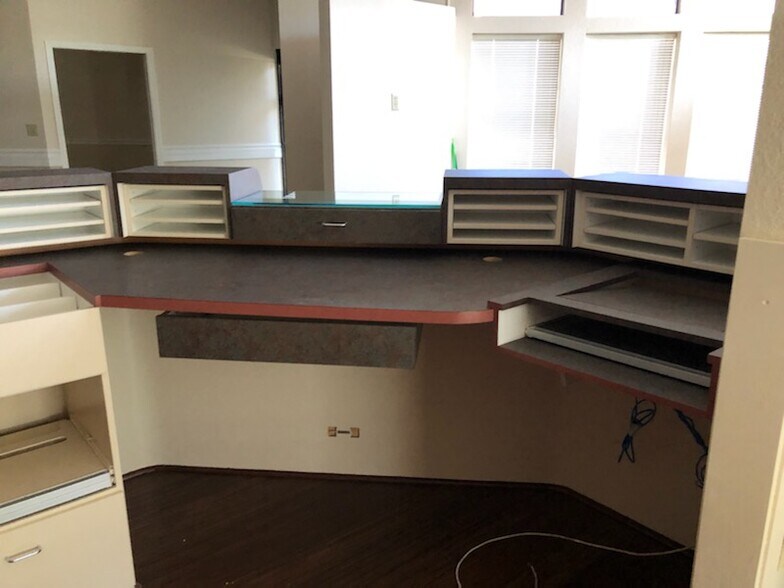 More Photos Of 5909 Stanley Ave, Carmichael Office For Lease