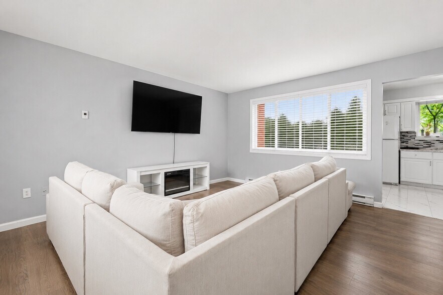 More Photos Of 79 Yaun Ave, Liberty Apartments For Sale