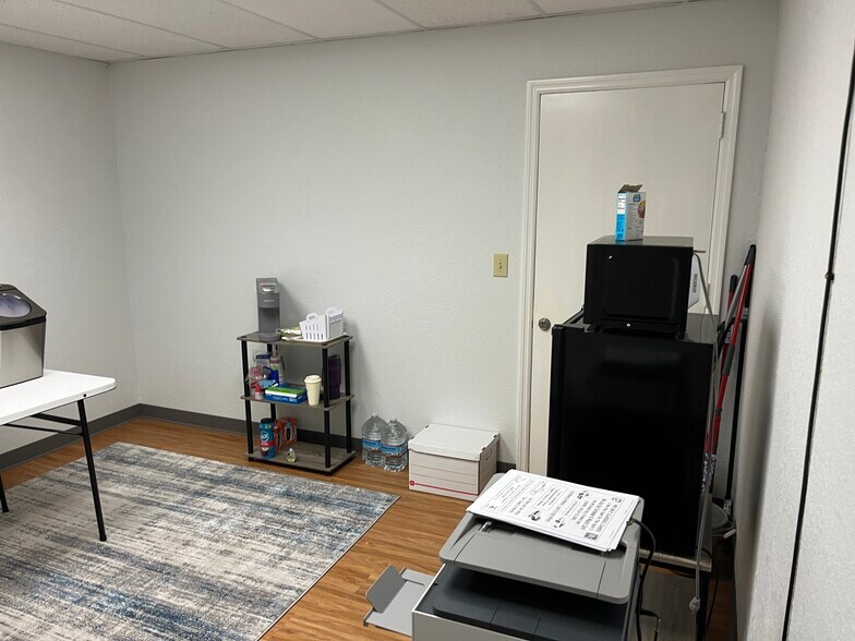 More Photos Of 841 E Main St, Spartanburg Office For Lease