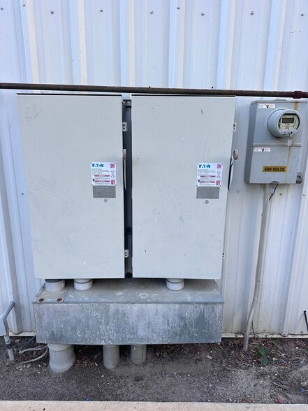 More Photos Of 4411 US Highway 92 E, Lakeland Warehouse For Lease