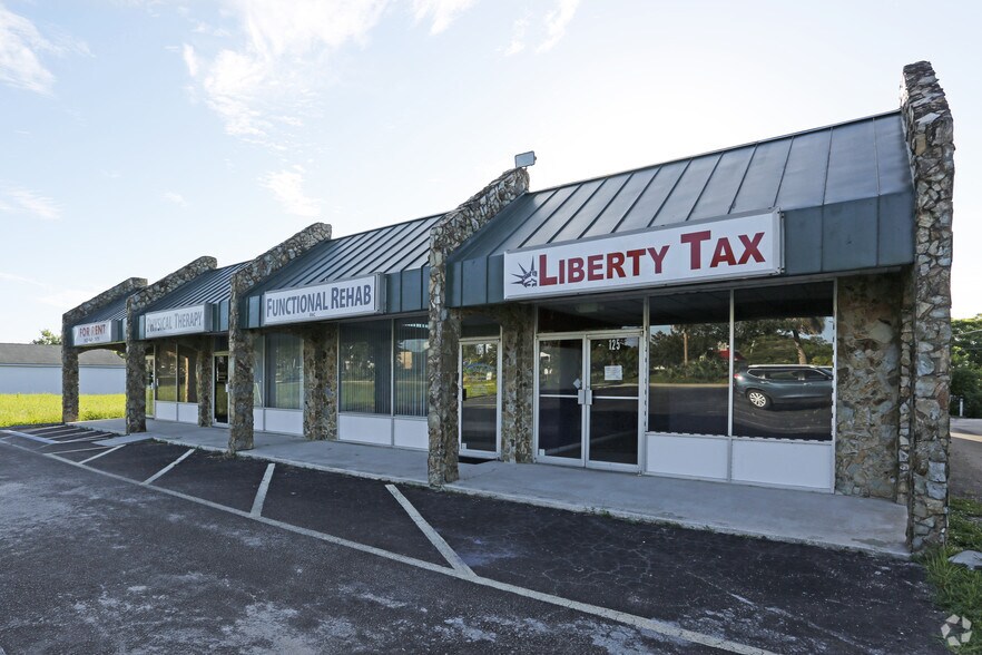 More Photos Of 119-125 Us-27, Lake Placid Storefront For Lease