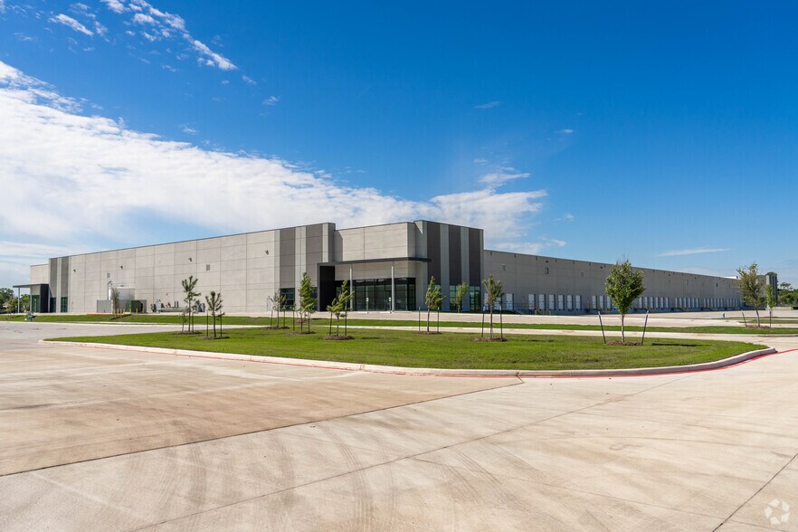 More Photos Of Mykawa Rd, Houston Unknown For Lease