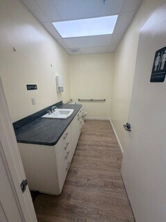 More Photos Of 9035 Sunset Dr, Miami Medical For Lease