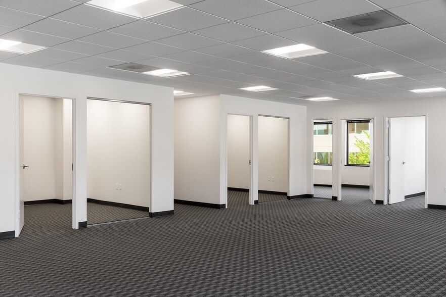 More Photos Of 209 Madison St, Alexandria Office For Lease