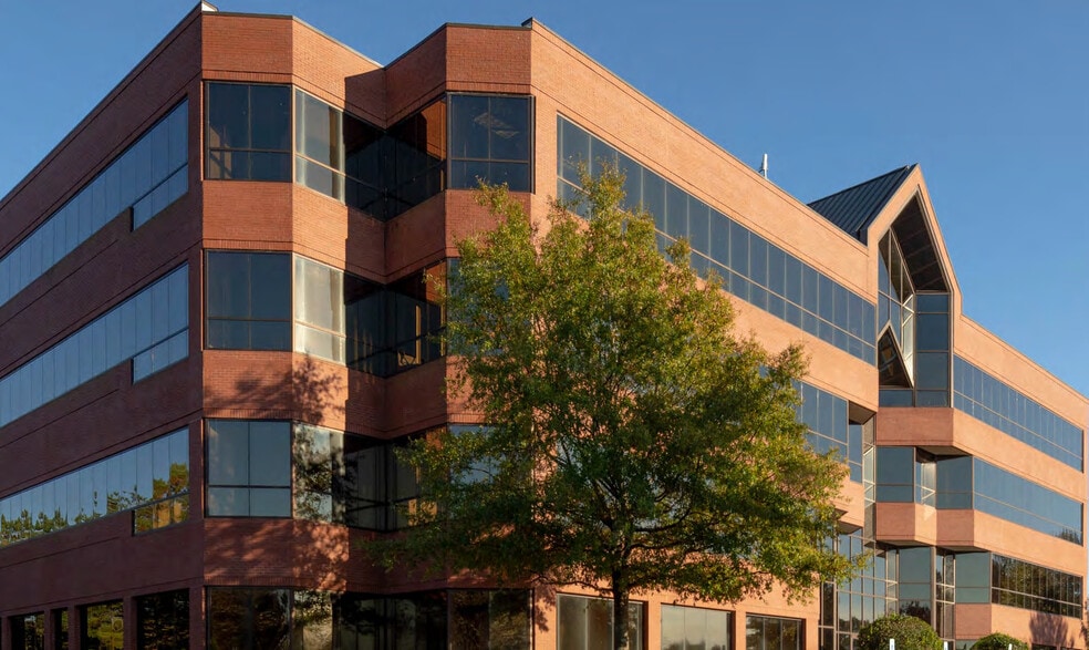 More Photos Of 7 Technology Cir, Columbia Office For Sale