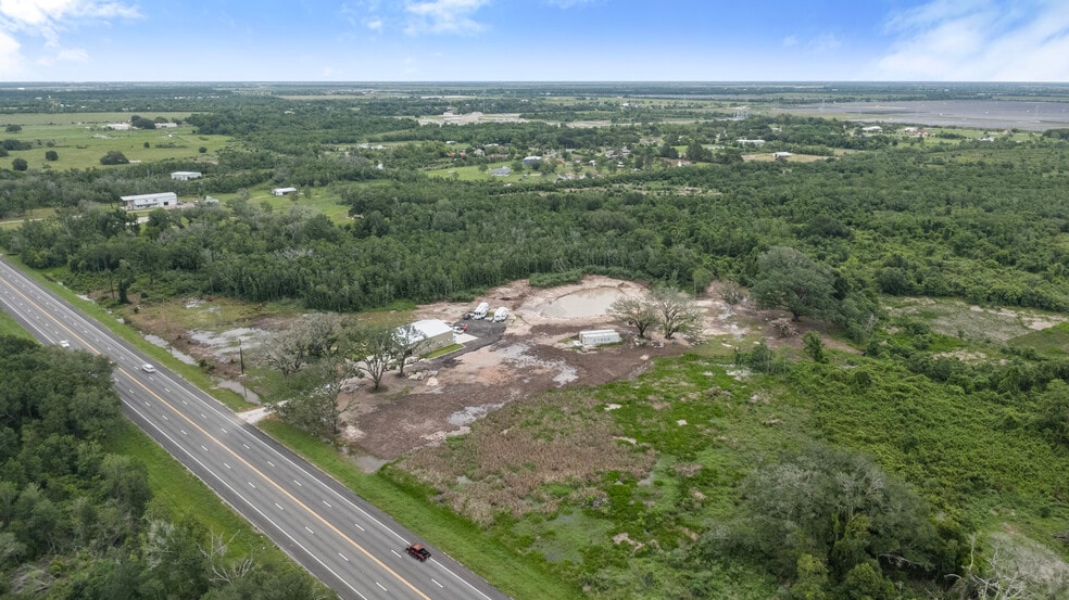 More Photos Of 25033 N Highway 288B, Angleton Land For Sale