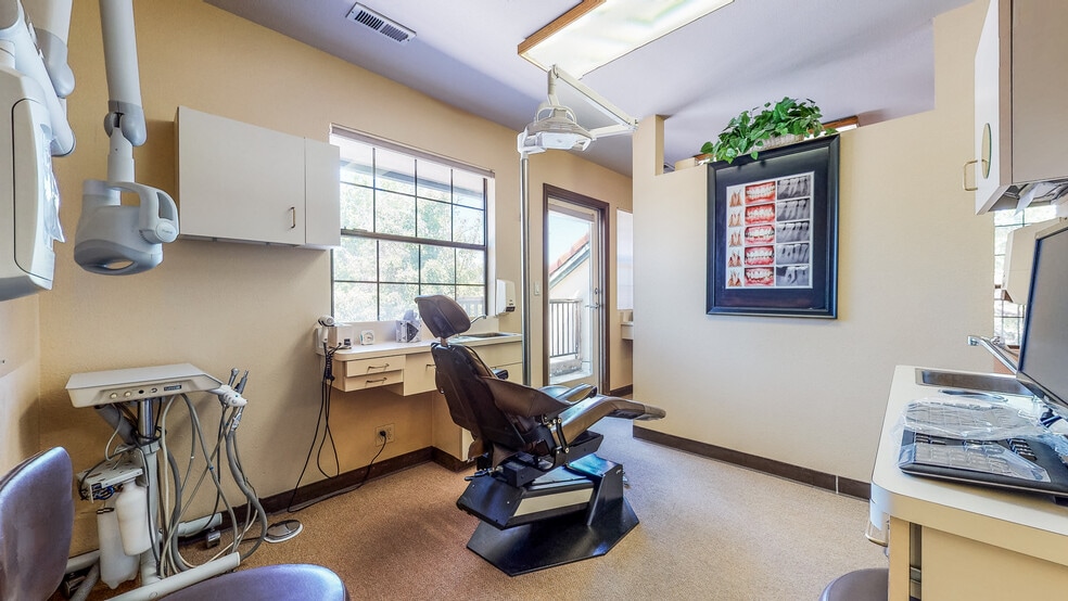 More Photos Of 1331 Medical Center Dr, Rohnert Park Medical For Lease