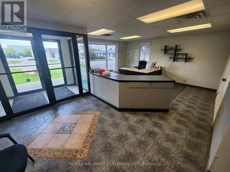 More Photos Of 708 Rye St, Peterborough Manufacturing For Lease