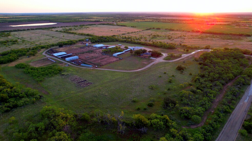 More Photos Of 1200 County Road 108, Santa Anna Specialty For Sale