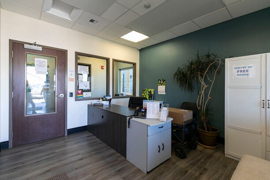 More Photos Of 2606 South Ave W, Missoula Shelter For Sale