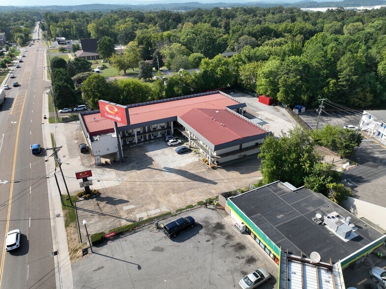 More Photos Of 7707 Lee Hwy, Chattanooga Land For Sale