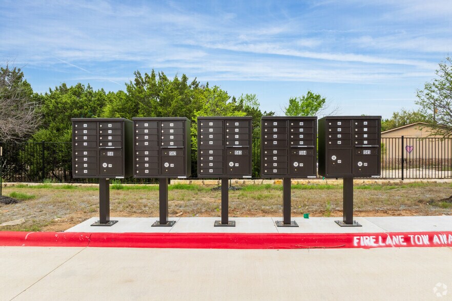 More Photos Of 15881 Ronald W Reagan Blvd, Leander Restaurant For Sale