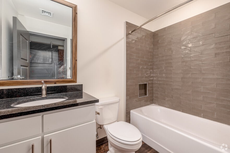 More Photos Of 619 E William St, Wichita Apartments For Sale