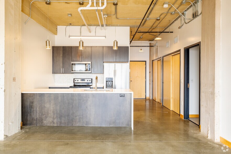 More Photos Of 103 Virginia St, Sioux City Apartments For Lease