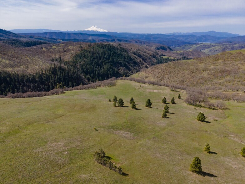 More Photos Of 60 Hartwig Road, Lyle Land For Sale