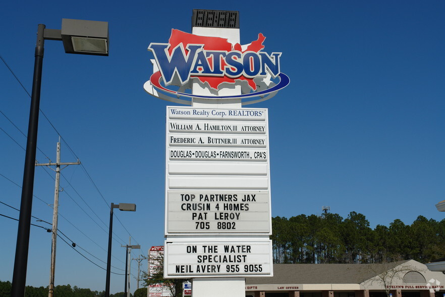 More Photos Of 4729 US Highway 17, Orange Park Medical For Lease