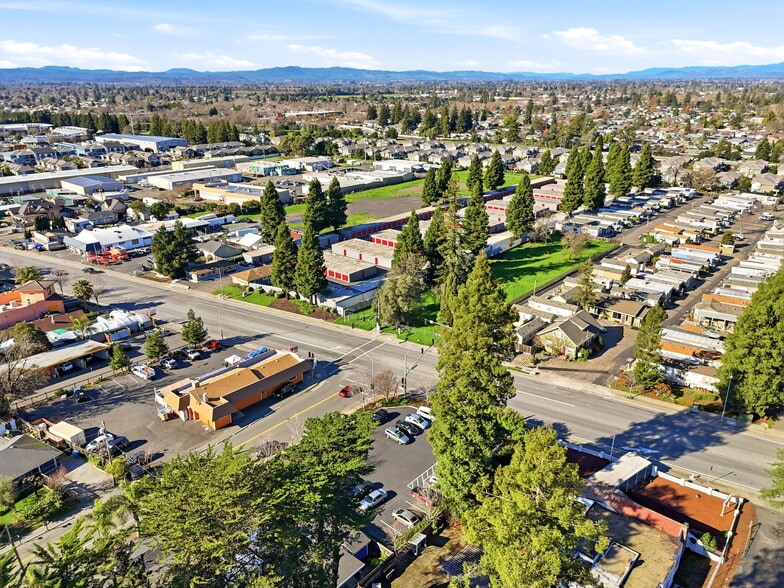 More Photos Of 1380 Sebastopol Rd, Santa Rosa Auto Dealership For Sale