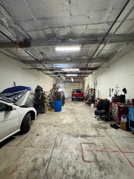 More Photos Of 10660 Silicon Ave, Montclair Manufacturing For Lease