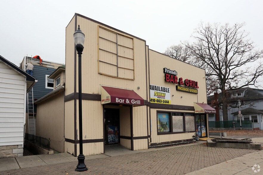 More Photos Of 409 Eastern, Essex Restaurant For Sale