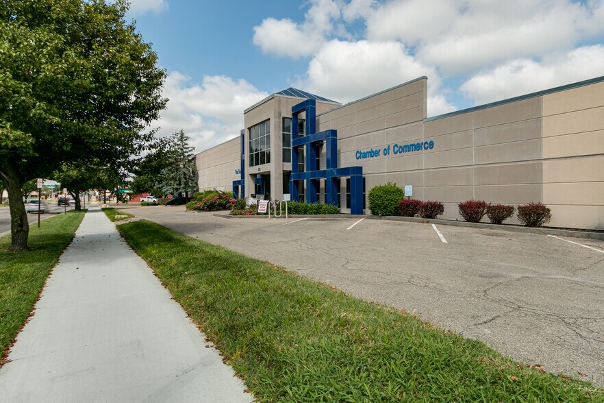 More Photos Of 222 W 6th St, Junction City Office For Sale