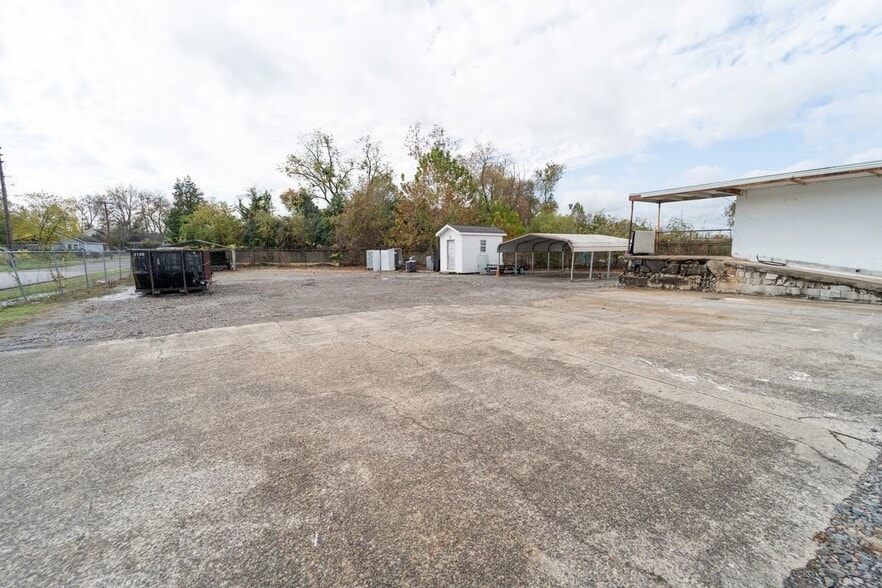 More Photos Of 1002 Walton Way, Augusta Research And Development For Sale