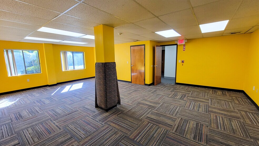 More Photos Of 1221 Main St, Weymouth Medical For Lease