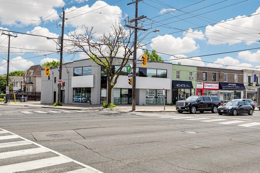 More Photos Of 1909-1911 Avenue Rd, Toronto Storefront For Lease