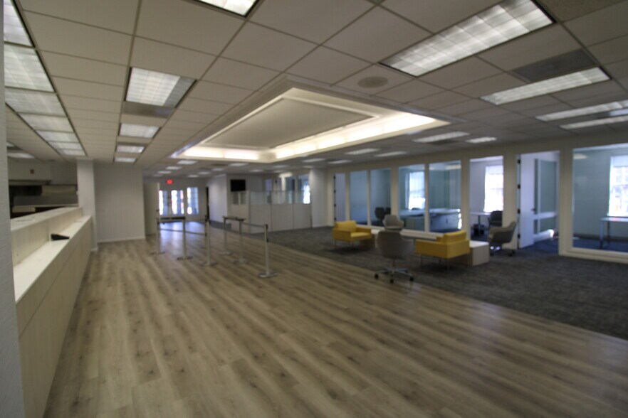 More Photos Of 50 Union St, Concord Bank For Lease