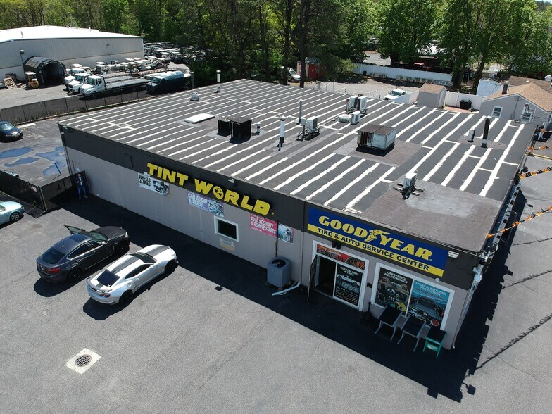 More Photos Of 3165 Route 112, Medford Auto Repair For Sale