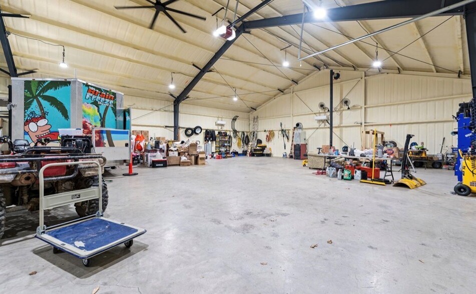 More Photos Of 332 Highway 3400 hwy, Jenkins Industrial For Sale