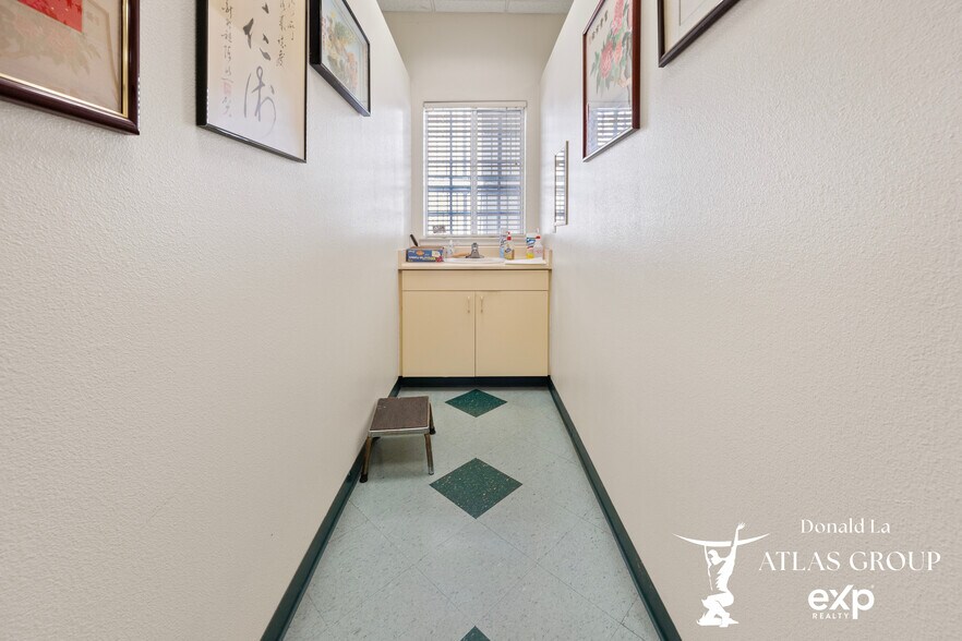 More Photos Of 7548 E Garvey Ave, Rosemead Medical For Sale