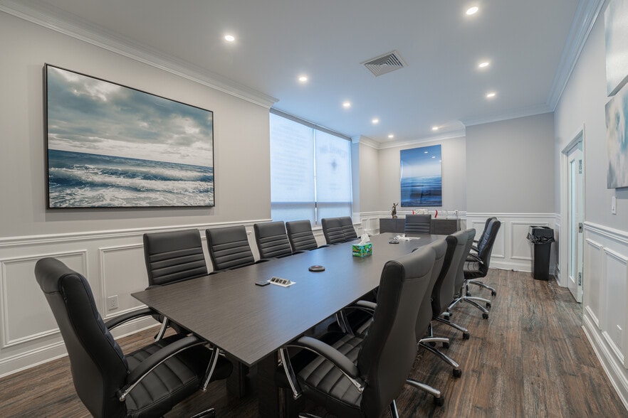 More Photos Of 152 Islip Ave, Islip Medical For Sale