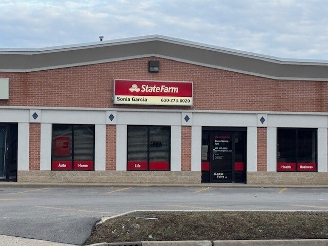 Primary Photo Of 115 E South Street, Sandwich Storefront Retail Office For Lease