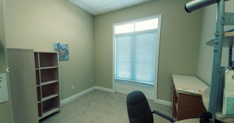 More Photos Of 2053 Navarre Park Ln, Navarre Medical For Sale