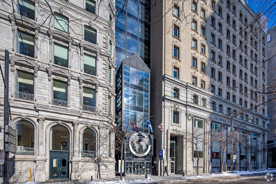 Primary Photo Of 747 Rue Du Square-Victoria, Montréal Coworking Space