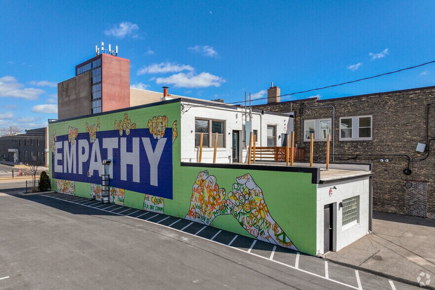 More Photos Of 1932 University Ave W, Saint Paul Medical For Lease