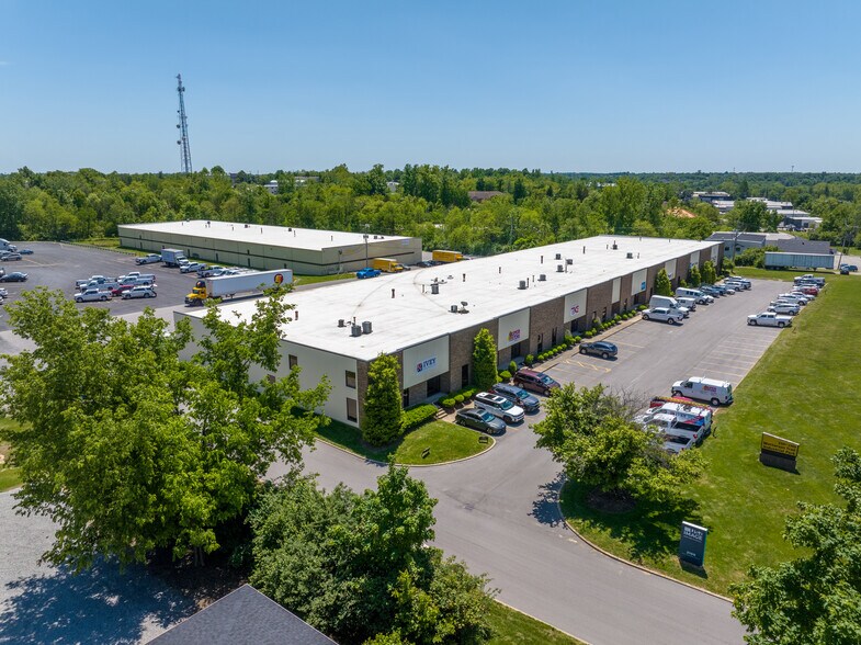 Primary Photo Of 2171-2199 Watterson Trl, Louisville Light Distribution For Lease