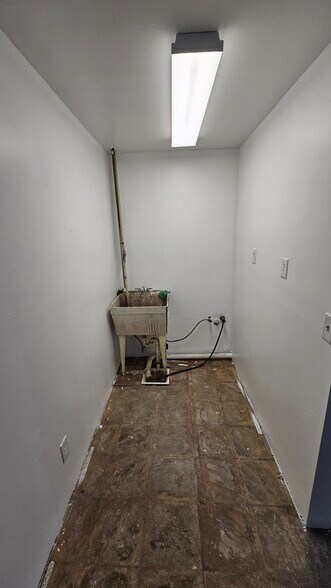 More Photos Of 7000 E 58th Ave, Commerce City Warehouse For Lease