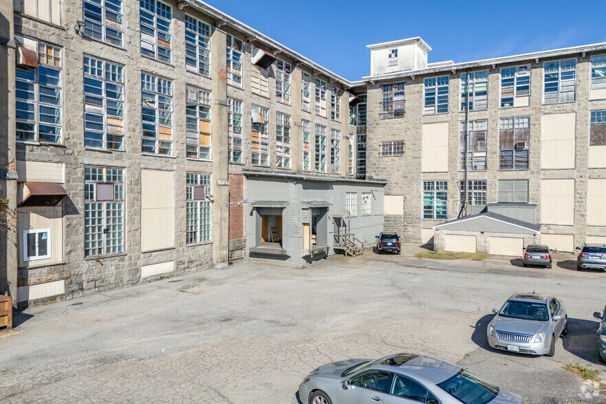 More Photos Of 1 Ace St, Fall River Warehouse For Lease