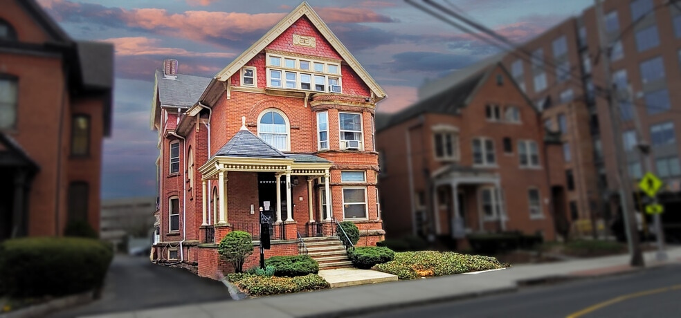 Primary Photo Of 383 Orange St, New Haven Apartments For Lease