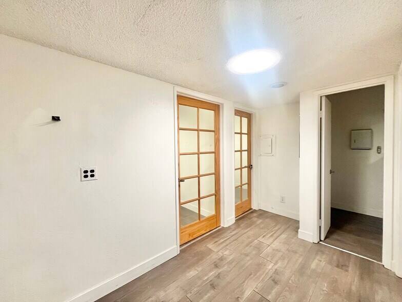 More Photos Of 8329 Fair Oaks Blvd, Carmichael Medical For Lease