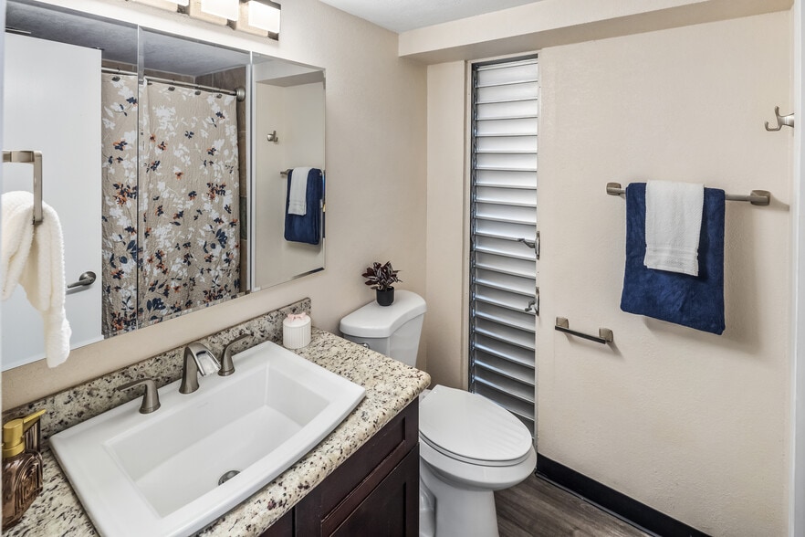 More Photos Of 441 Walina St, Honolulu Apartments For Sale
