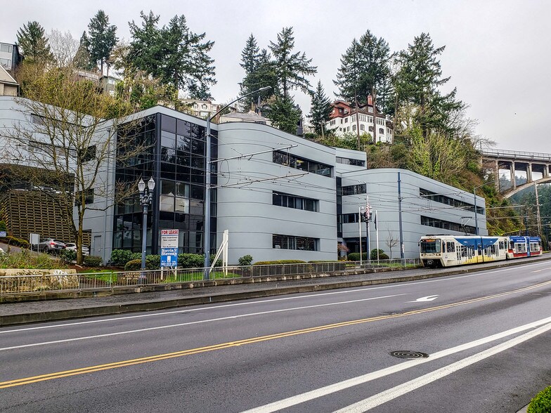 More Photos Of 2110 SW Jefferson St, Portland Unknown For Lease