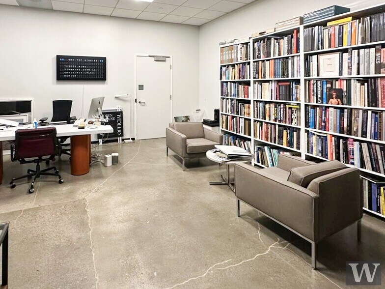 More Photos Of 700 N San Vicente Blvd, West Hollywood Office For Lease