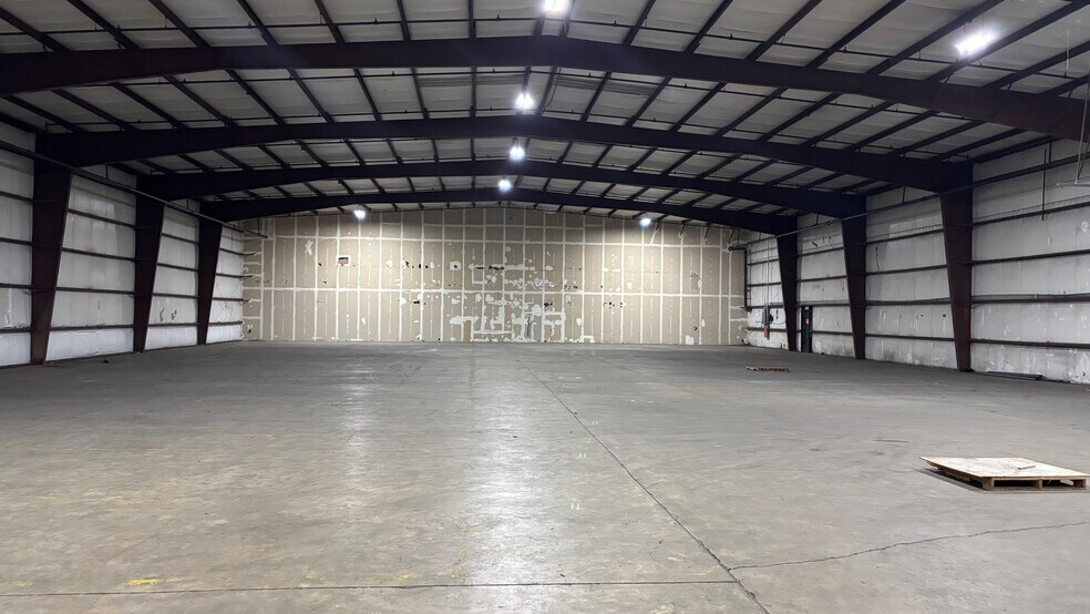 More Photos Of 2120 Montevallo Rd SW, Birmingham Warehouse For Sale